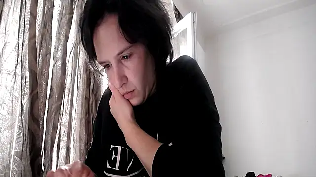 Snapshot of SexxyLety chatting on 05-22-26, 11:27 SexxyLety online show from 05-22-26, 11:27