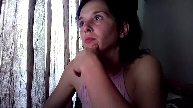 Snapshot of SexxyLety chatting on 05-27-26, 01:30 SexxyLety online show from 05-27-26, 01:30