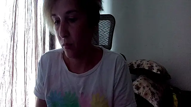 Snapshot of SexxyLety chatting on 06-27-26, 10:31 SexxyLety online show from 06-27-26, 10:31