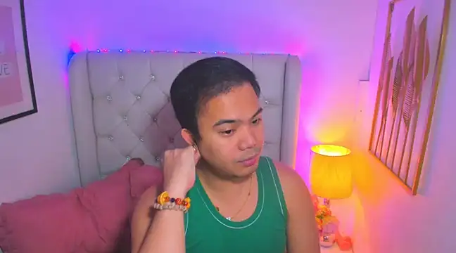 AsianZero online show from 03-13-25, 05:28