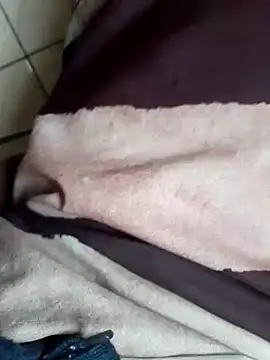 Snapshot of geroom chatting on 12-25-24, 06:09 geroom online show from 12-25-24, 06:09