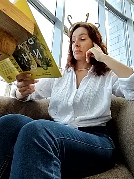 EvaXOAir online show from 11-27-25, 04:58