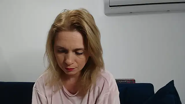 MysticCreature online show from 03-10-26, 04:06