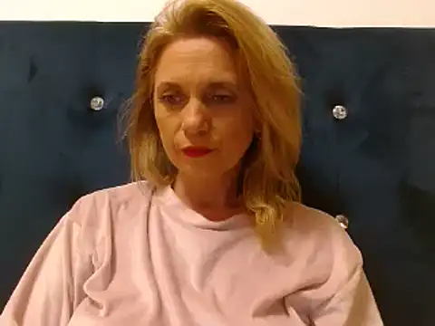 MysticCreature online show from 04-08-26, 04:12