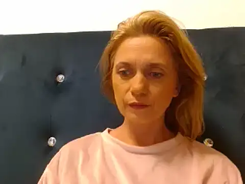 MysticCreature online show from 04-09-26, 04:12