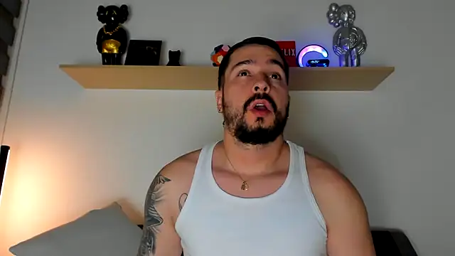 Snapshot of camilo_restrepo21 chatting on 01-23-25, 12:25 camilo restrepo21 online show from 01-23-25, 12:25