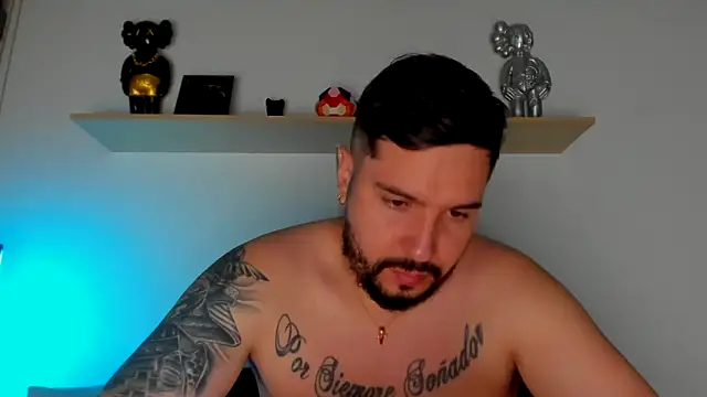 Snapshot of camilo_restrepo21 chatting on 02-24-25, 11:52 camilo restrepo21 online show from 02-24-25, 11:52