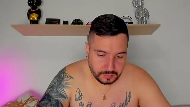 Snapshot of camilo_restrepo21 chatting on 09-26-25, 12:36 camilo restrepo21 online show from 09-26-25, 12:36