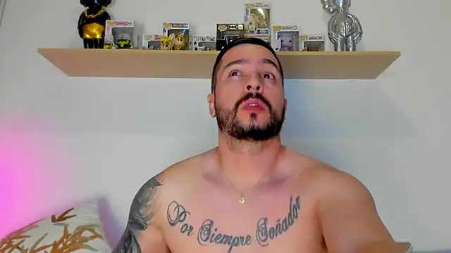 Snapshot of camilo_restrepo21 chatting on 11-08-25, 01:50 camilo restrepo21 online show from 11-08-25, 01:50