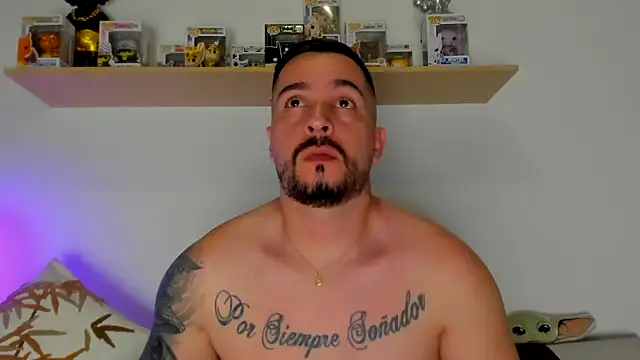 Snapshot of camilo_restrepo21 chatting on 11-29-25, 10:57 camilo restrepo21 online show from 11-29-25, 10:57