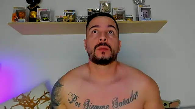 Snapshot of camilo_restrepo21 chatting on 12-03-25, 11:47 camilo restrepo21 online show from 12-03-25, 11:47