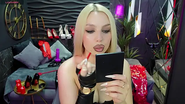 MistressDarsy online show from 03-03-25, 02:15