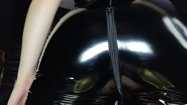 MistressDarsy online show from 07-01-26, 02:07