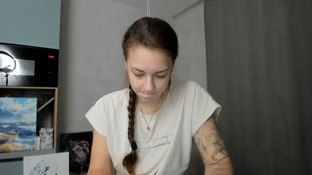 why again me online show from 12-03-25, 02:26