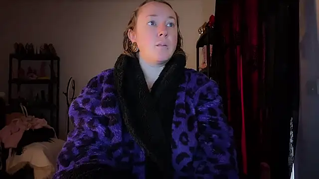 Snapshot of kisicaxx chatting on 01-08-26, 07:54 kisicaxx online show from 01-08-26, 07:54