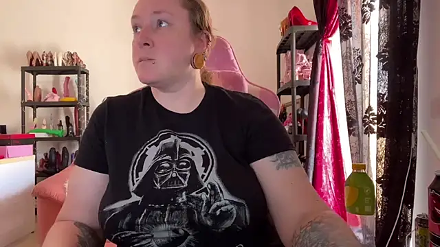 kisicaxx online show from 04-15-26, 01:07