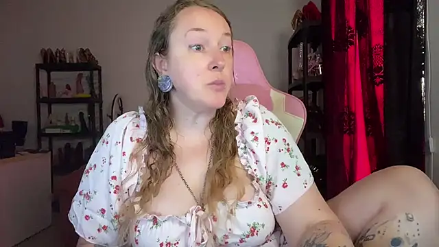 kisicaxx online show from 07-19-26, 10:52