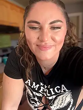 lovely beast online show from 03-24-26, 05:40