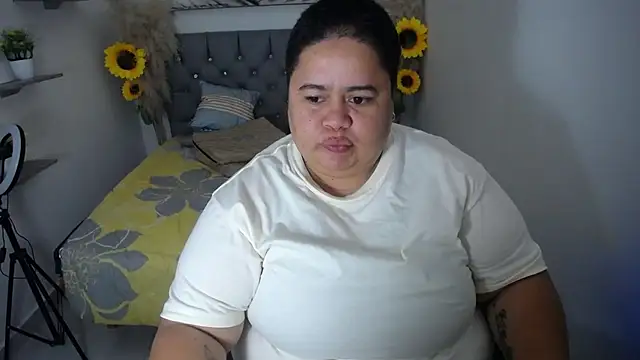 Snapshot of hotlesby4uxxx chatting on 04-25-26, 08:28 hotlesby4uxxx online show from 04-25-26, 08:28