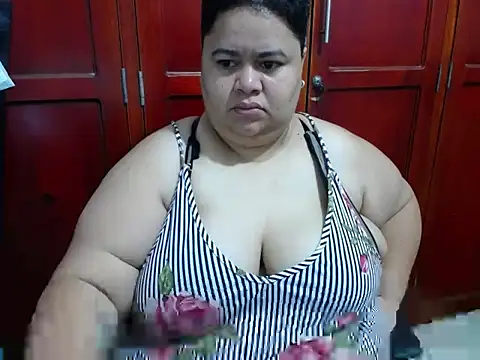 Snapshot of hotlesby4uxxx chatting on 06-23-26, 01:53 hotlesby4uxxx online show from 06-23-26, 01:53