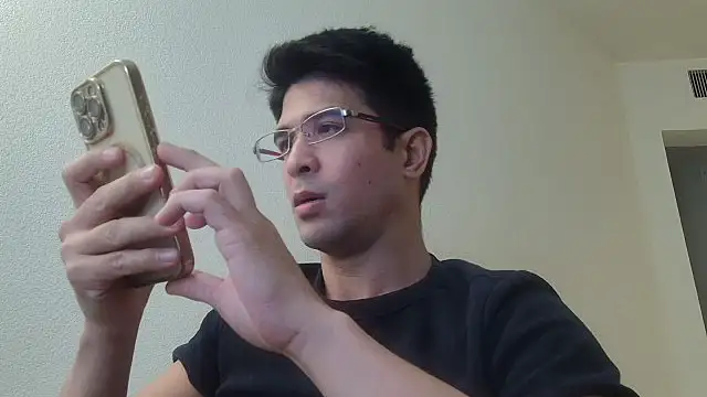 Snapshot of SebastianReiss chatting on 07-31-26, 07:41 SebastianReiss online show from 07-31-26, 07:41