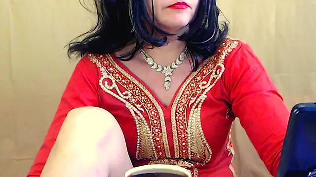 Snapshot of Fun4tipz chatting on 03-05-25, 05:07 Fun4tipz online show from 03-05-25, 05:07