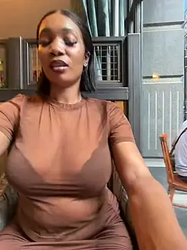 Snapshot of __Nessa__ chatting on 07-10-26, 11:46 Nessa online show from 07-10-26, 11:46