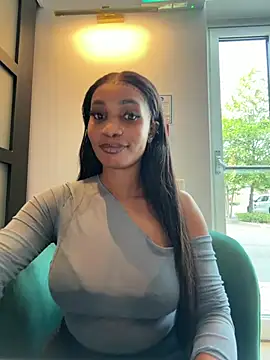 Snapshot of __Nessa__ chatting on 07-18-26, 11:36 Nessa online show from 07-18-26, 11:36