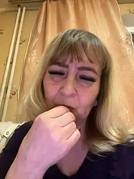Snapshot of Irina2909@xh chatting on 02-20-25, 10:04 Irina2909xh online show from 02-20-25, 10:04
