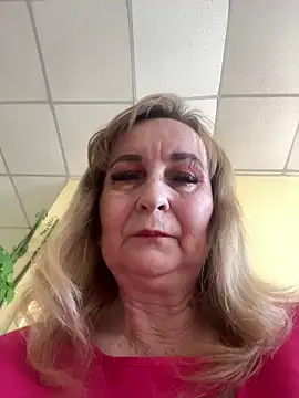 Irina2909xh online show from 03-12-26, 10:32