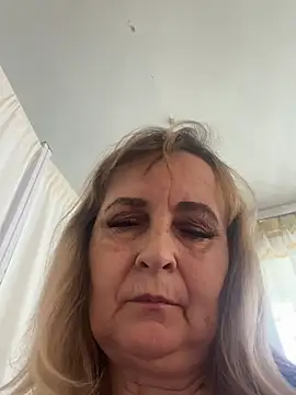 Irina2909xh online show from 06-29-26, 10:15
