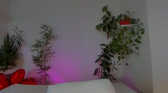 Snapshot of Masha_01 chatting on 01-30-25, 03:51 Masha 01 online show from 01-30-25, 03:51