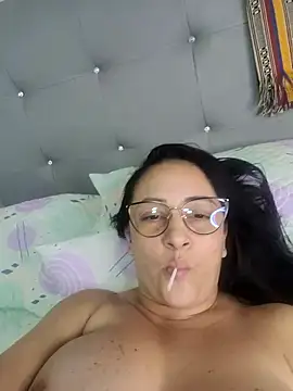 Ameliarizo online show from 09-12-25, 04:34