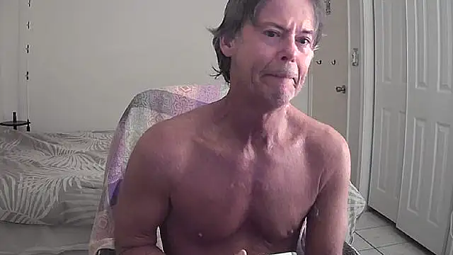 nakeedcowboi65 online show from 03-18-26, 08:28
