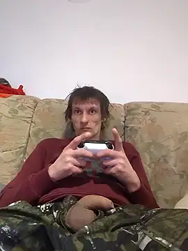 maciej online show from 02-17-25, 10:36