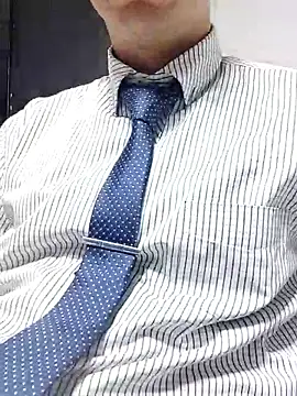 Snapshot of Business_dickkk chatting on 04-27-26, 12:36 Business dickkk online show from 04-27-26, 12:36