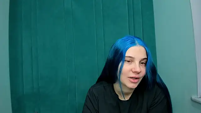 Snapshot of JuliaBusty chatting on 01-16-26, 05:00 JuliaBusty online show from 01-16-26, 05:00