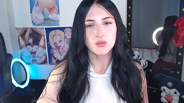 Snapshot of Evelyn_Sheeran chatting on 07-12-26, 04:36 Evelyn Sheeran online show from 07-12-26, 04:36
