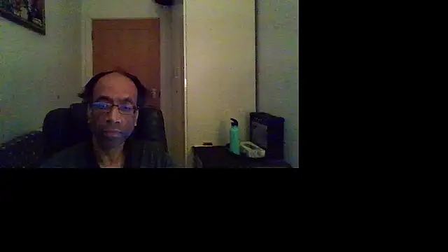 Snapshot of rauncher1 chatting on 01-08-26, 05:26 rauncher1 online show from 01-08-26, 05:26