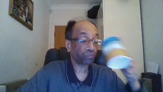 Snapshot of rauncher1 chatting on 01-13-26, 11:15 rauncher1 online show from 01-13-26, 11:15