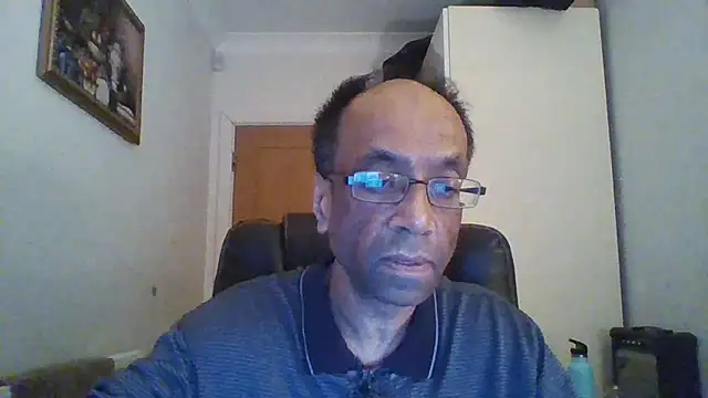 Snapshot of rauncher1 chatting on 01-14-26, 01:00 rauncher1 online show from 01-14-26, 01:00