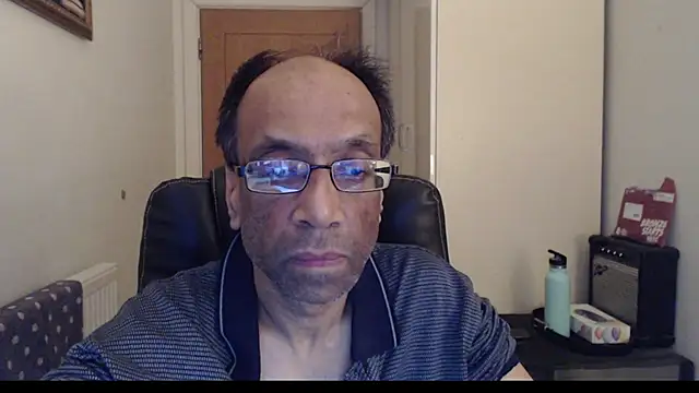 Snapshot of rauncher1 chatting on 02-11-26, 12:48 rauncher1 online show from 02-11-26, 12:48