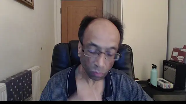 Snapshot of rauncher1 chatting on 02-12-26, 11:55 rauncher1 online show from 02-12-26, 11:55