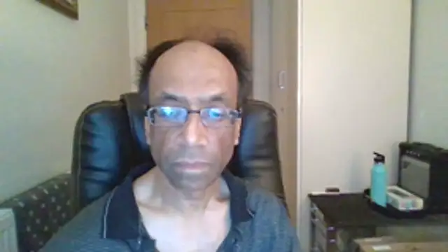 Snapshot of rauncher1 chatting on 02-25-26, 07:40 rauncher1 online show from 02-25-26, 07:40