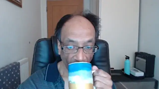 Snapshot of rauncher1 chatting on 03-21-26, 09:47 rauncher1 online show from 03-21-26, 09:47