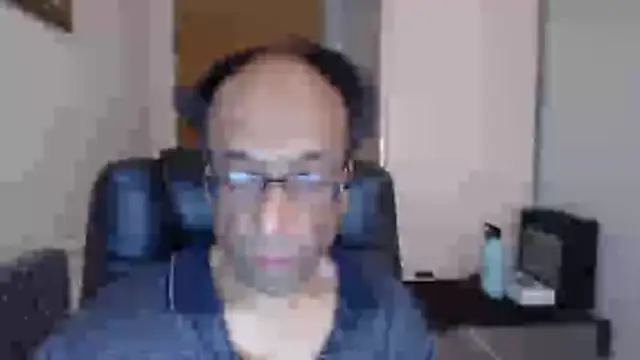 Snapshot of rauncher1 chatting on 03-27-26, 09:10 rauncher1 online show from 03-27-26, 09:10