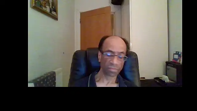 rauncher1 online show from 06-26-26, 09:19