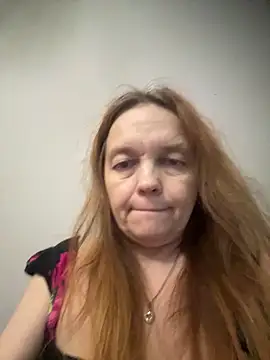 Snapshot of Susanel chatting on 04-18-26, 10:10 Susanel online show from 04-18-26, 10:10