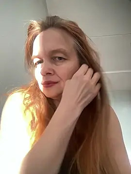 Snapshot of Susanel chatting on 04-25-26, 02:58 Susanel online show from 04-25-26, 02:58