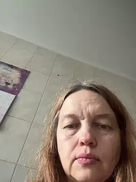 Snapshot of Susanel chatting on 05-14-26, 10:44 Susanel online show from 05-14-26, 10:44